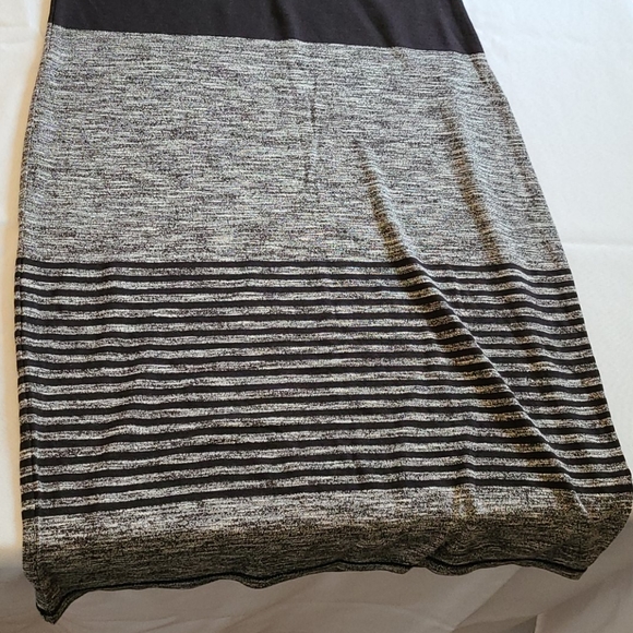 New without tags black and grey mid-length dress - Picture 8 of 8